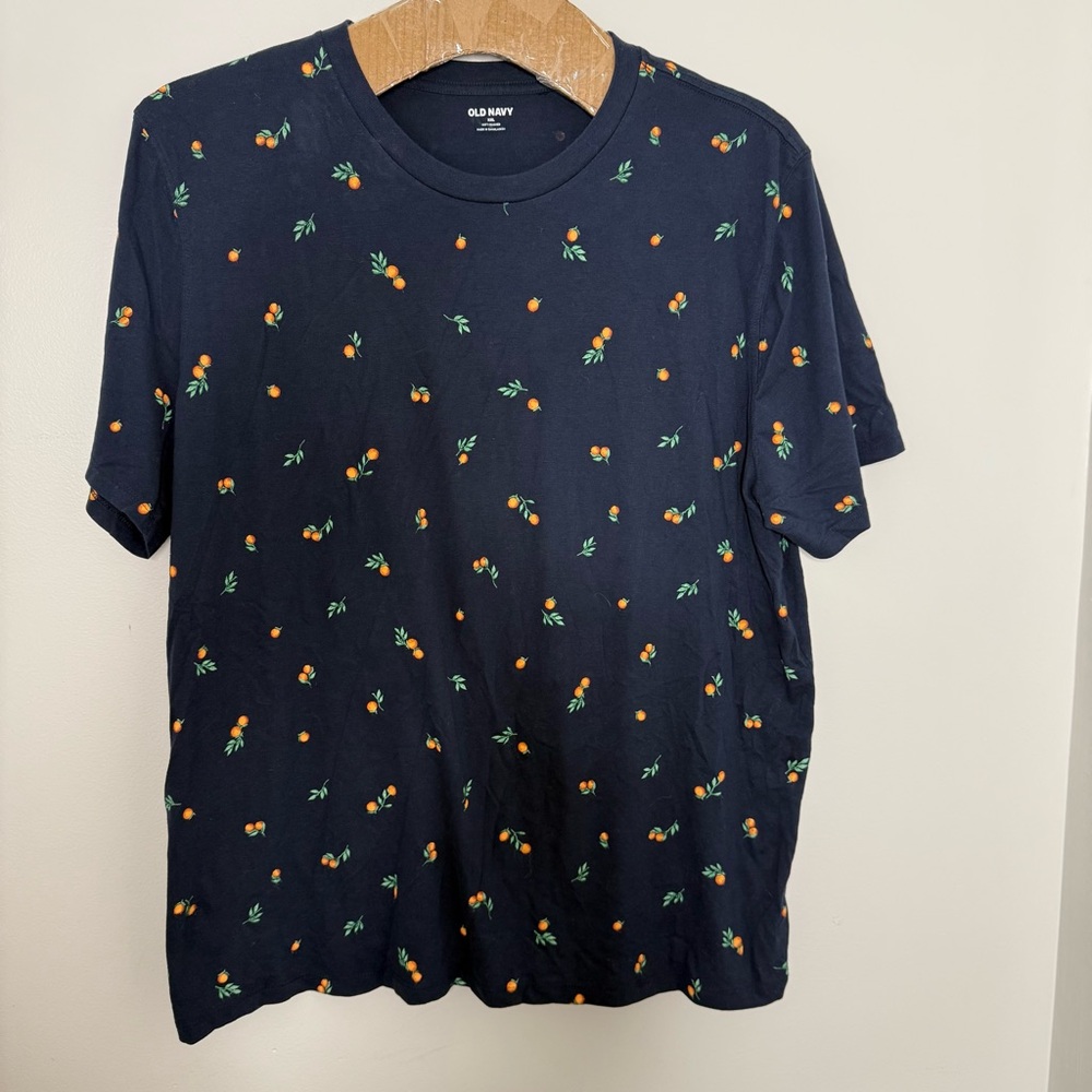 Old Navy Men’s XXL Navy Blue Oranges Family Matching T-Shirt
